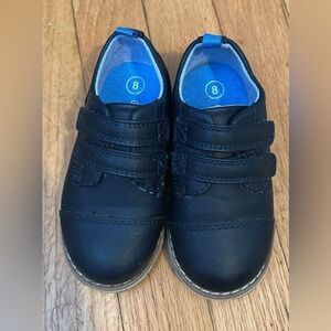 Little boys navy blue dress shoes. Size 8